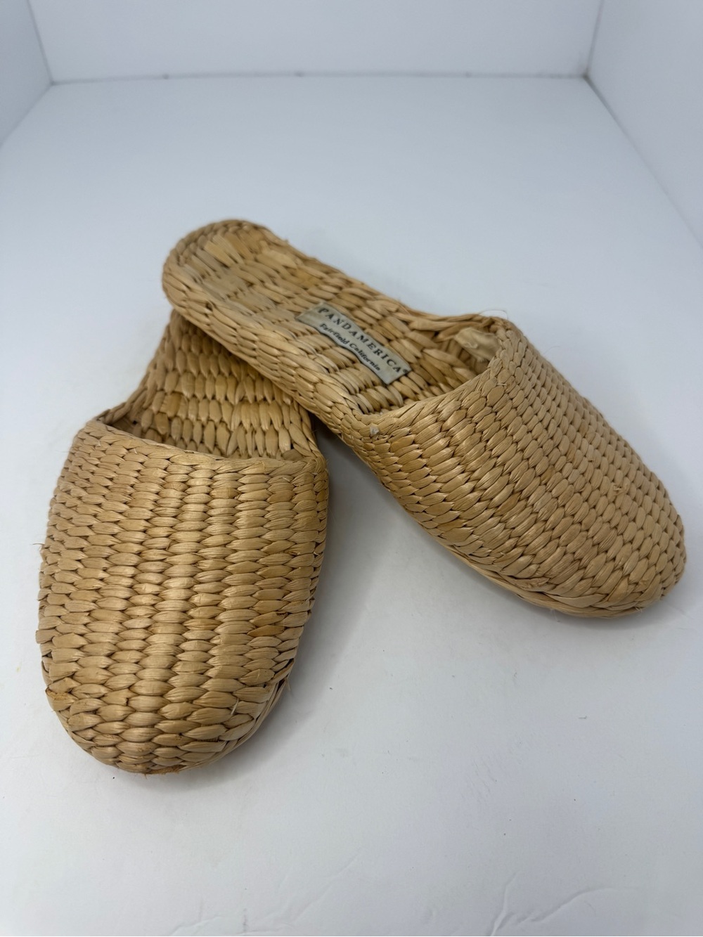 Pandamerica Fairfield California Straw Woven House Slippers Size 9